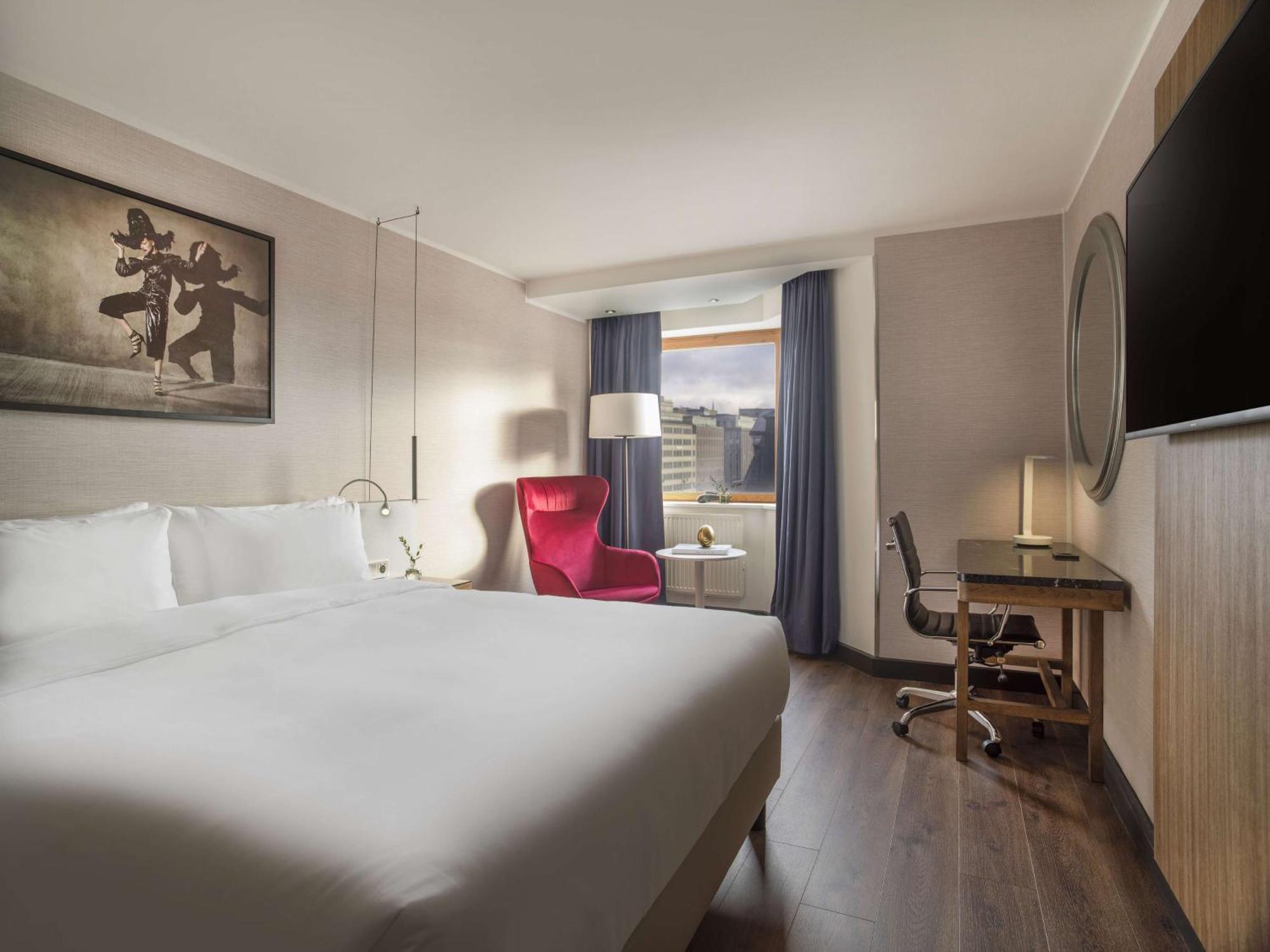 Radisson Blu Royal Viking Hotel, Hotell 4*
